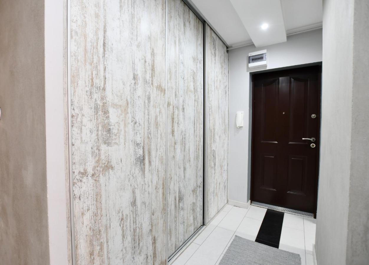 コウォブジェクApartament Dworcowaアパートメント エクステリア 写真